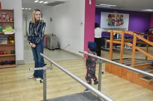 El hospital del DIF mantiene una operación continua 24/7 durante este 2025, lo que ha permitido otorgar más de 3,000 consultas y servicios especializados.