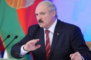 Bielorrusia liberó a 123 presos, entre ellos el premio Nobel de la Paz Ales Bialiatski y la líder opositora Maria Kolesnikova, en un gesto que siguió