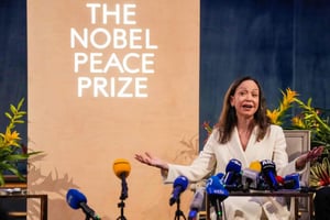 María Corina Machado pidió la liberación inmediata de la activista iraní Narges Mohammadi tras su reciente detención en Irán.  La líder opositora venezolana