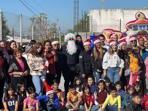 Las actividades se realizaron bajo el mando de Gabriel Santos, director de Seguridad Pública de Monclova.  En un ambiente lleno de alegría, sonrisas y espíritu