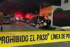 Una mujer de 56 años permanece hospitalizada en estado delicado tras ser golpeada y recibir un disparo, presuntamente a manos de su pareja, en Cadereyta, Nuevo