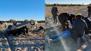 Una volcadura registrada en la carretera estatal 86, en la región Laguna, dejó cuatro personas lesionadas, entre ellas una menor, y provocó la movilización