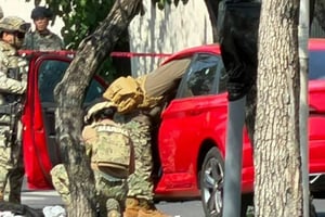 Efraín Medina Valenzuela, exdirector de Inteligencia de la SSP de Colima, fue asesinado a balazos en un ataque directo ocurrido a plena luz del día.  Efraín