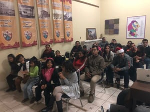 Niños de Sabinas presentaron con entusiasmo el cortometraje “Un viaje a la luna”, proyecto ganador de un concurso estatal que les permitió aprender cine, arte