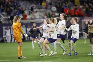    La FIFA definió cómo se repartirán los cupos para el torneo de futbol en los próximos Juegos Olímpicos. Un cambio histórico amplía la participación