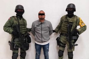 Estados Unidos sancionó al Cártel Santa Rosa de Lima y a su líder, 'El Marro', por operar una red de robo y contrabando de combustible.