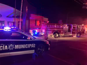 Acumulación de grasa en la cocina originó el siniestro.  Los primeros minutos de la madrugada de este sábado se registró una intensa movilización de cuerpos