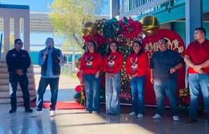 La comunidad de Educación a Distancia de la Región Carbonífera cerró el 2025 con una alegre posada que reunió a estudiantes, docentes y egresados en una noche