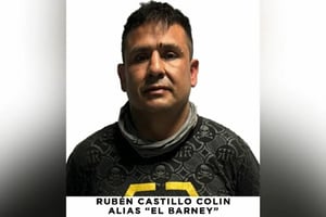 Rubén Castillo Colín, alias ‘El Barney’, fue sentenciado a 160 años de prisión por secuestro, esclavitud y abuso sexual contra dos menores en Toluca México.