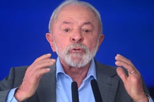 El presidente Lula da Silva concedió un indulto navideño a presos vulnerables, pero excluyó expresamente a los condenados por el intento de golpe de Estado