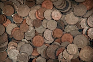 El oro y la plata alcanzaron precios récord este martes, impulsados por tensiones geopolíticas, mientras el cobre también marcó un máximo histórico.