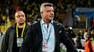    El máximo dirigente del Fenerbahce fue detenido tras una investigación fiscal. Su caso se vincula a una amplia operación contra el consumo