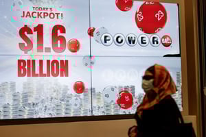 Un solo boleto vendido en Arkansas ganó el premio mayor de Powerball en Nochebuena, con un monto cercano a 1.800 millones de dólares, el segundo más alto