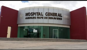 La llevan al Amparo Pape  Una niña de cinco años de edad, identificada como María José, fue hospitalizada de emergencia la noche del martes en el Hospital