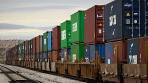 La CEPAL alerta que obstáculos en infraestructura y energía, sumados a aranceles, limitan el potencial de inversión y nearshoring en México. La combinación