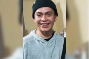 Familiares y autoridades mantienen activa la búsqueda de Mauricio Vásquez Cruz, joven oaxaqueño de 22 años, desaparecido tras su última comunicación telefónica