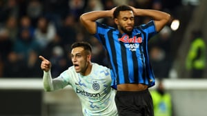   El Inter de Milán se afianzó en la cima de la Serie A tras una victoria ajustada y táctica ante un Atalanta falaz en la ejecución.  Un gol solitario