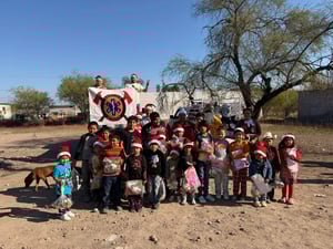 Por noveno año consecutivo, Rescate Múzquiz organizó la Navidad de Alegría, llevando juguetes, dulces y sonrisas a niñas y niños de sectores vulnerables.