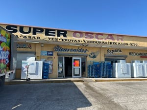 Autoridades estatales lograron la aprehensión de un individuo señalado como presunto responsable del robo cometido en una negociación conocida como Super