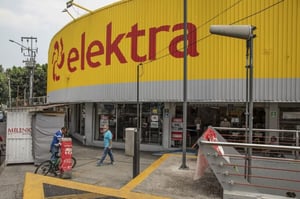 Moody’s degradó la calificación de Nueva Elektra del Milenio por métricas deterioradas, apalancamiento y riesgos fiscales en México, con perspectiva