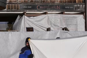 Las autoridades suizas confirmaron que aumentó a 119 el número de heridos por el incendio en un bar de Crans-Montana, mientras se mantienen 40 fallecidos.