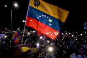 El New York Times calificó como ilegal e imprudente el ataque de Estados Unidos en Venezuela y alertó por mayor violencia, inestabilidad regional y sufrimiento