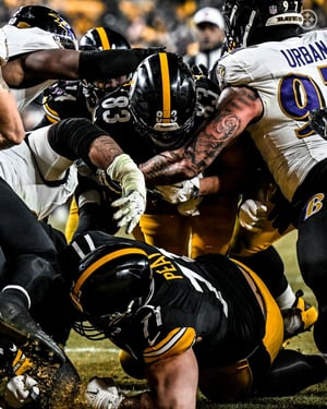    Un partido con sabor a todo o nada culminó con un gol de campo fallado en el último instante. Los Steelers vencieron a su rival divisional y sellaron