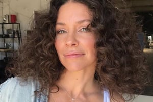 Evangeline Lilly reveló que fue diagnosticada con daño cerebral tras un accidente en una playa de Hawái, por lo que ahora se enfocará en su recuperación