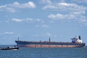 Marco Rubio reveló que el gobierno interino venezolano solicita que el crudo incautado por EE.UU. sea parte del acuerdo petrolero bilateral.  El secretario