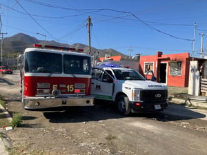 Los bomberos lograron controlar el fuego.  Un incendio originado por una falla eléctrica provocó importantes pérdidas materiales en una vivienda ubicada