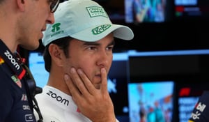    Sergio 'Checo' Pérez revela un insólito gasto de Red Bull: una costosa sesión de psicología deportiva de la que casi no participó.  El piloto mexicano