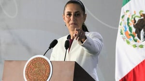 El Senado pospuso hasta febrero la discusión sobre el ingreso de militares de Estados Unidos a México, decisión que el Ejecutivo atribuyó únicamente a tiempos
