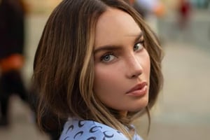 Belinda compartió en Instagram su rutina de bienestar con terapia de hidrógeno, un procedimiento que ayuda a su piel radiante, energía y sistema inmunológico.