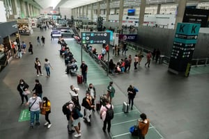 México registró una reducción en la llegada de venezolanos por vía aérea, en un contexto de éxodo regional y ajustes migratorios que han modificado los flujos