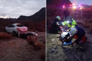 El auto terminó con daños de consideración y algunos integrantes de la familia resultaron lesionados.  Cuatro Ciénegas, Coahuila.– Personal de Protección Civil