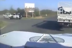 Tres hombres fueron detenidos y armas aseguradas tras un ataque armado contra elementos de la Guardia Estatal en Camargo, Tamaulipas, mientras circulan