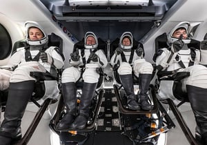 La Administración Nacional de Aeronáutica y del Espacio (NASA) está realizando la primera evacuación médica en la historia de la Estación Espacial