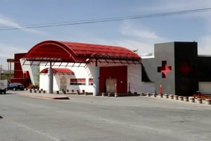 Un niño de un año y 10 meses murió en Saltillo tras atragantarse con comida en su hogar; autoridades confirmaron asfixia y activaron diligencias ministeriales.