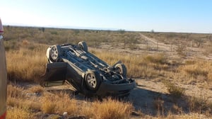 Afortunadamente, las lesiones del conductor no fueron de gravedad.  Un fuerte accidente vehicular se registró la tarde de este jueves sobre la carretera