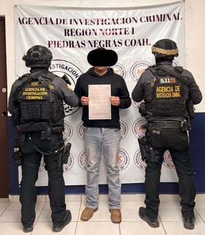 La Agencia de Investigación Criminal (AIC) de la Fiscalía del Estado de Coahuila detuvo en Arteaga, Coahuila  a Luis “N” de 33 años, quien es el probable