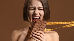 El objetivo de Año Nuevo de adelgazar o iniciar una dieta provoca ansiedad en cuatro de cada diez personas que buscan revertir los excesos cometidos durante