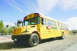 Movilidad con la entrega del autobús escolar se garantiza traslado seguro y mayor permanencia escolar en comunidades.  Con el objetivo de fortalecer