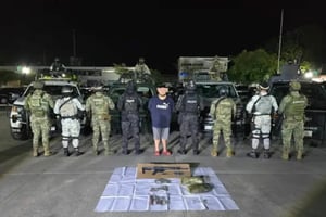 Autoridades detuvieron en Villahermosa a “El Balú”, jefe de plaza de La Barredora, durante un retén de seguridad donde aseguraron armas, droga, efectivo