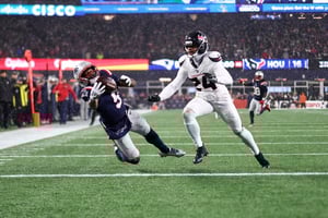 Houston Texans fue derrotado 28-16 en su visita a los New England Patriots durante la ronda Divisional de los Playoffs de la NFL, en un duelo disputado