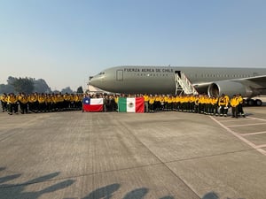 Chile recibió este jueves a brigadistas mexicanos que se integrarán al combate de incendios forestales activos en el sur del país, afectados por una emergencia
