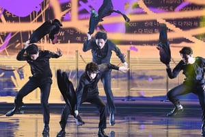 Ticketmaster negó fallas durante la preventa de boletos para BTS en CDMX, pese a reportes de usuarios por lentitud y problemas de acceso.  Ticketmaster rechazó