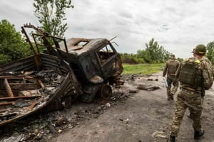 Las negociaciones trilaterales entre Ucrania, Rusia y Estados Unidos concluyeron en Abu Dabi tras varias horas de diálogo a puerta cerrada sobre territorio