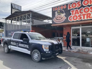 El hecho movilizó a la policía municipal.  Una mujer embarazada de 32 años fue trasladada de urgencia al Hospital General Amparo Pape de Benavides, luego