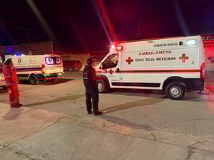 Un traslado médico se vio interrumpido.  Una ambulancia de la Cruz Roja Mexicana que realizaba el traslado de un paciente enfermo al hospital