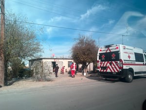 Socorristas de Cruz Roja lo auxiliaron.  Un adulto mayor resultó con quemaduras en ambos pies y la entrepierna luego de quedarse dormido con una fogata
